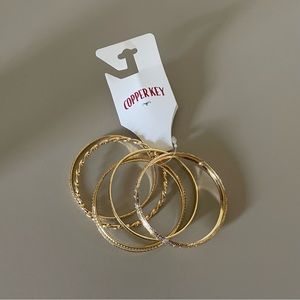 NWT Copper key goldtone bracelet set